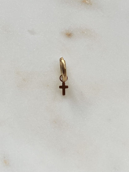 Piercing croix 1 