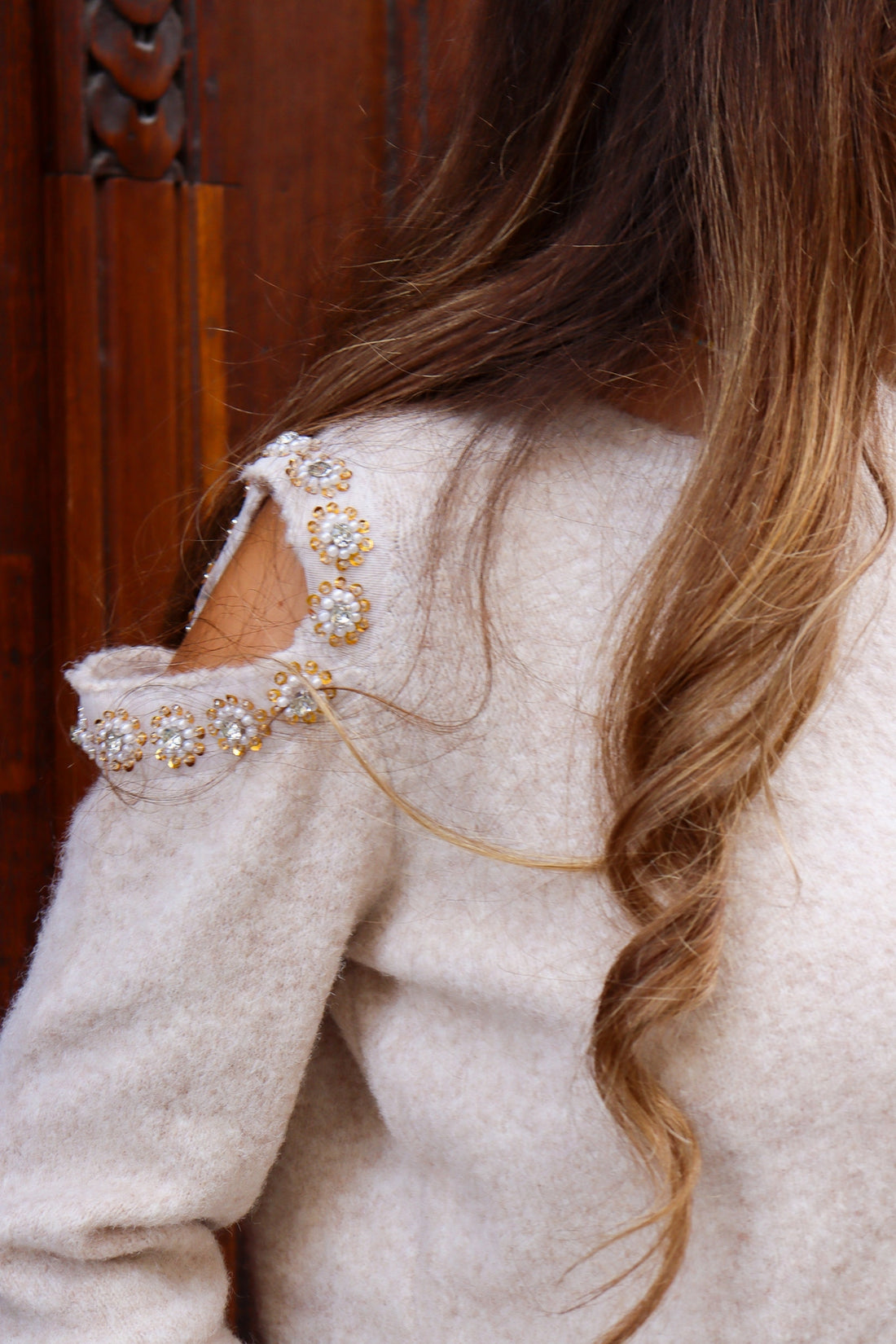 Pull épaules bijoux BEIGE