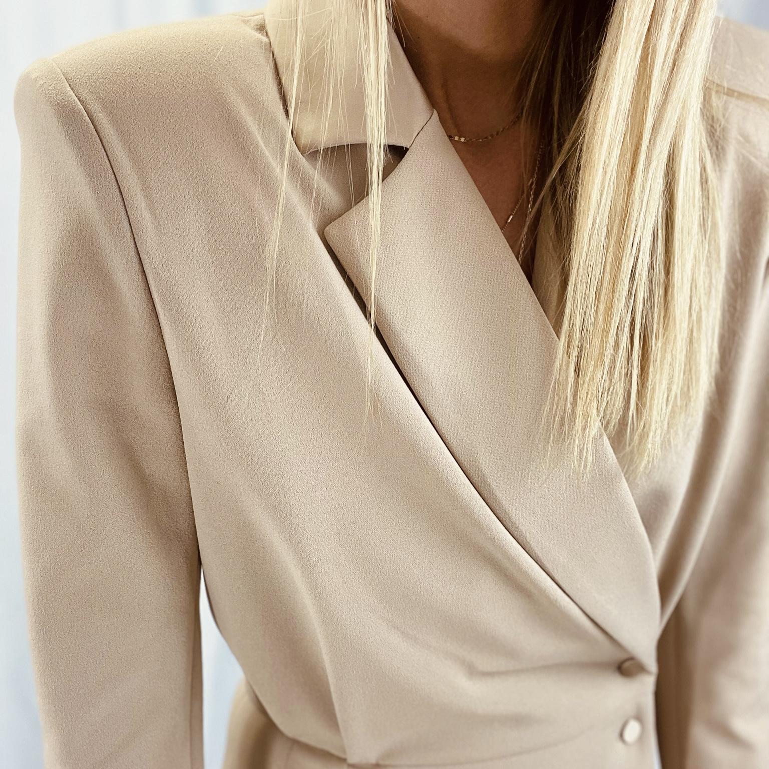 Robe blazer courte MIELE