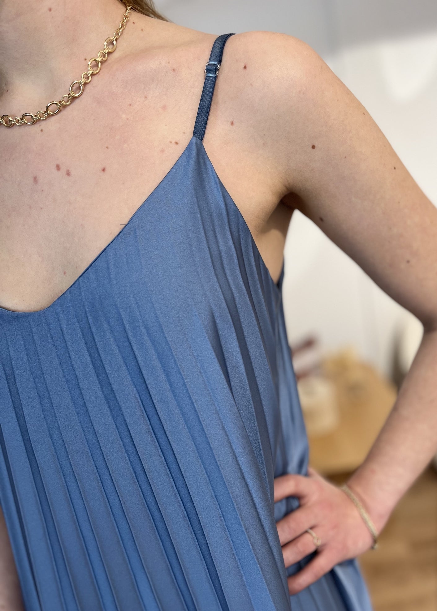 Robe longue bretelle plissée Satin pia JEAN