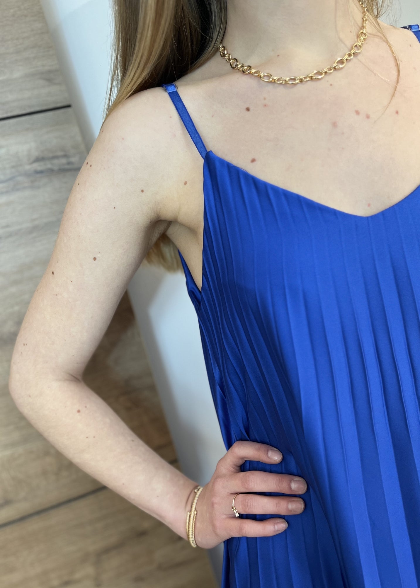 Robe longue bretelle plissée Satin pia ROYAL