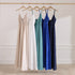 Robe longue dynastie - satin fluide et bretelles MARINE