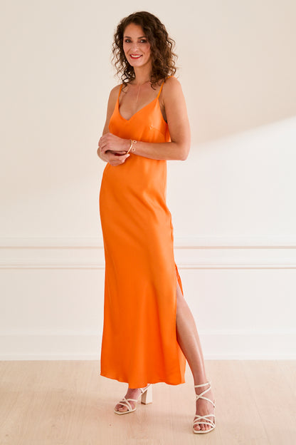 Robe satinée Camille - longue et fluide ORANGE