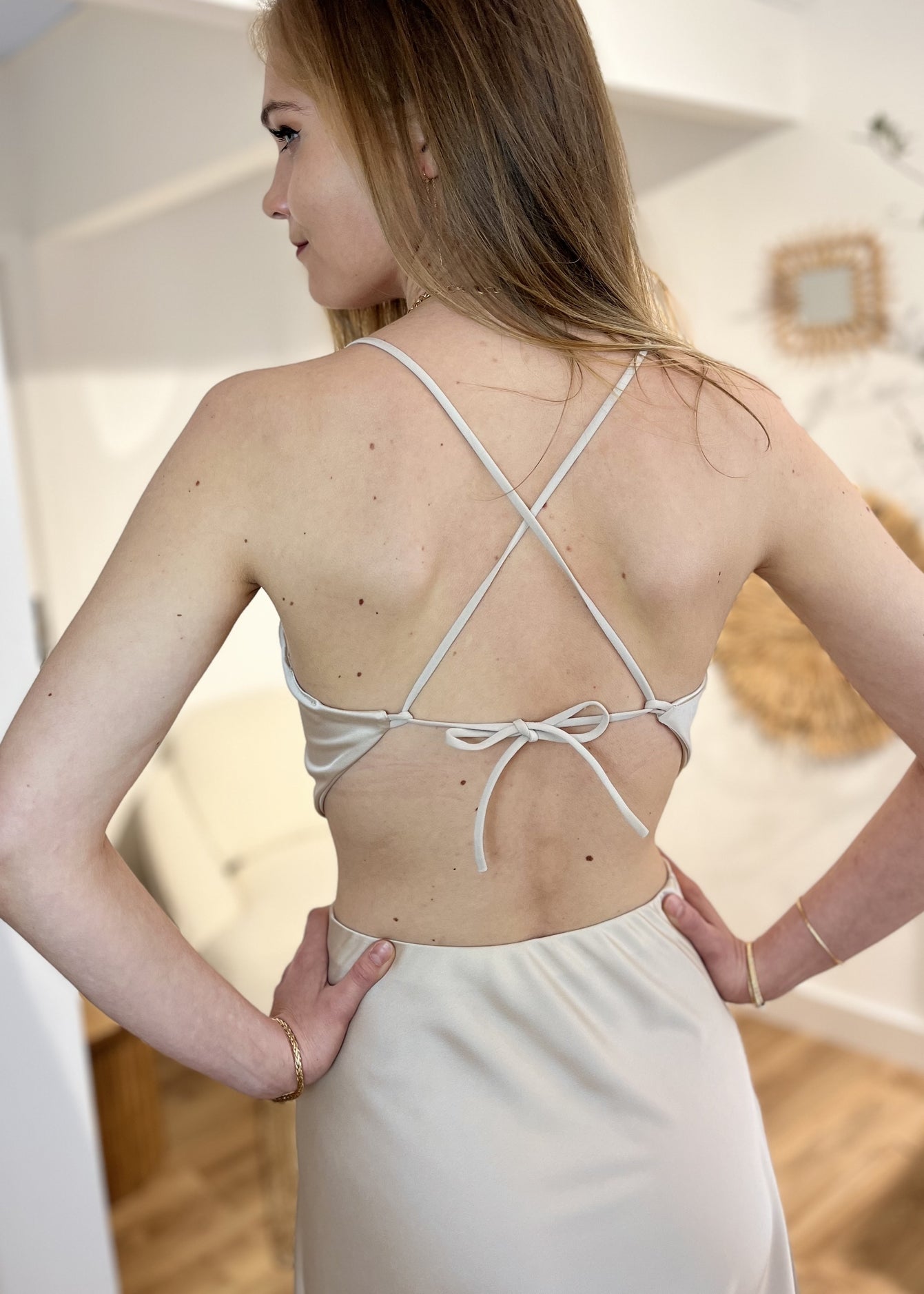 Top dos nu satin méline BEIGE