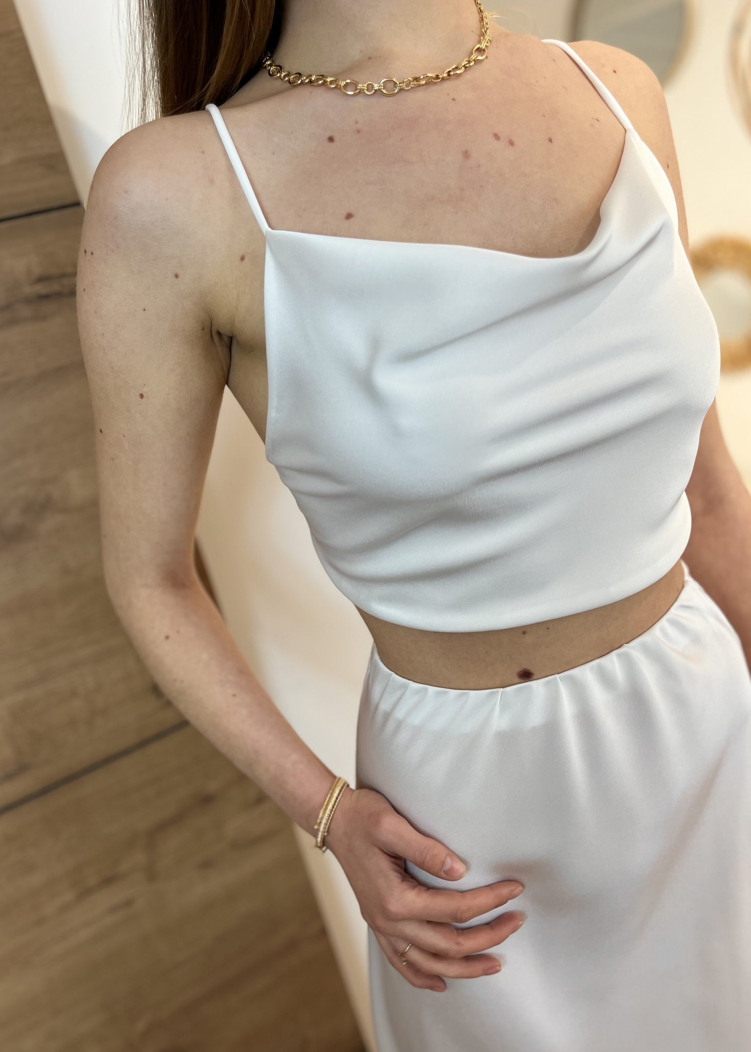 Top dos nu satin méline BLANC