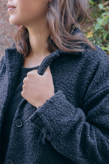 Veste bouclée courte Lola - fabriquée en italie NOIR