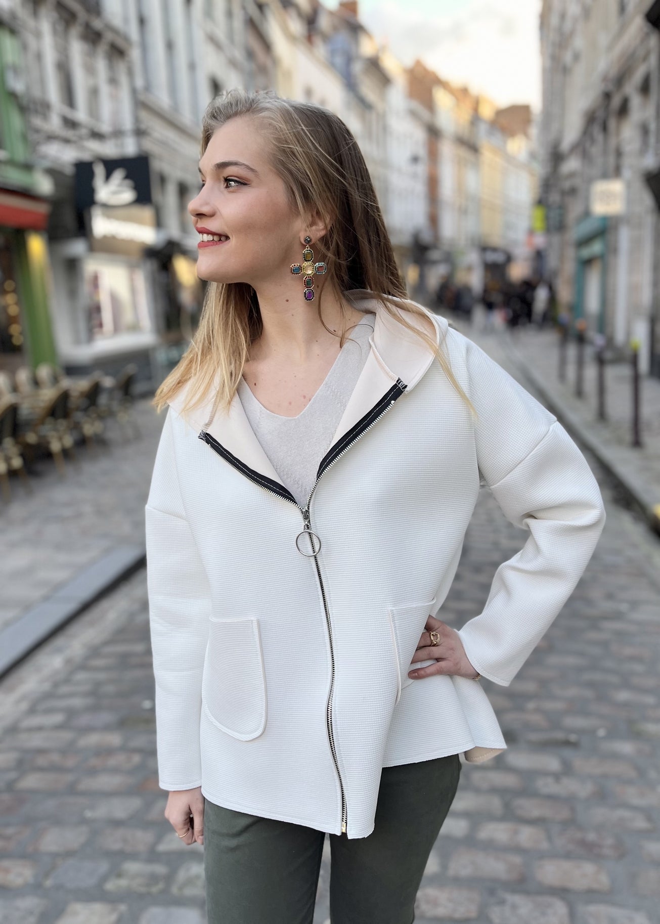 Veste mi-longue capuche et zip Celestine ECRU